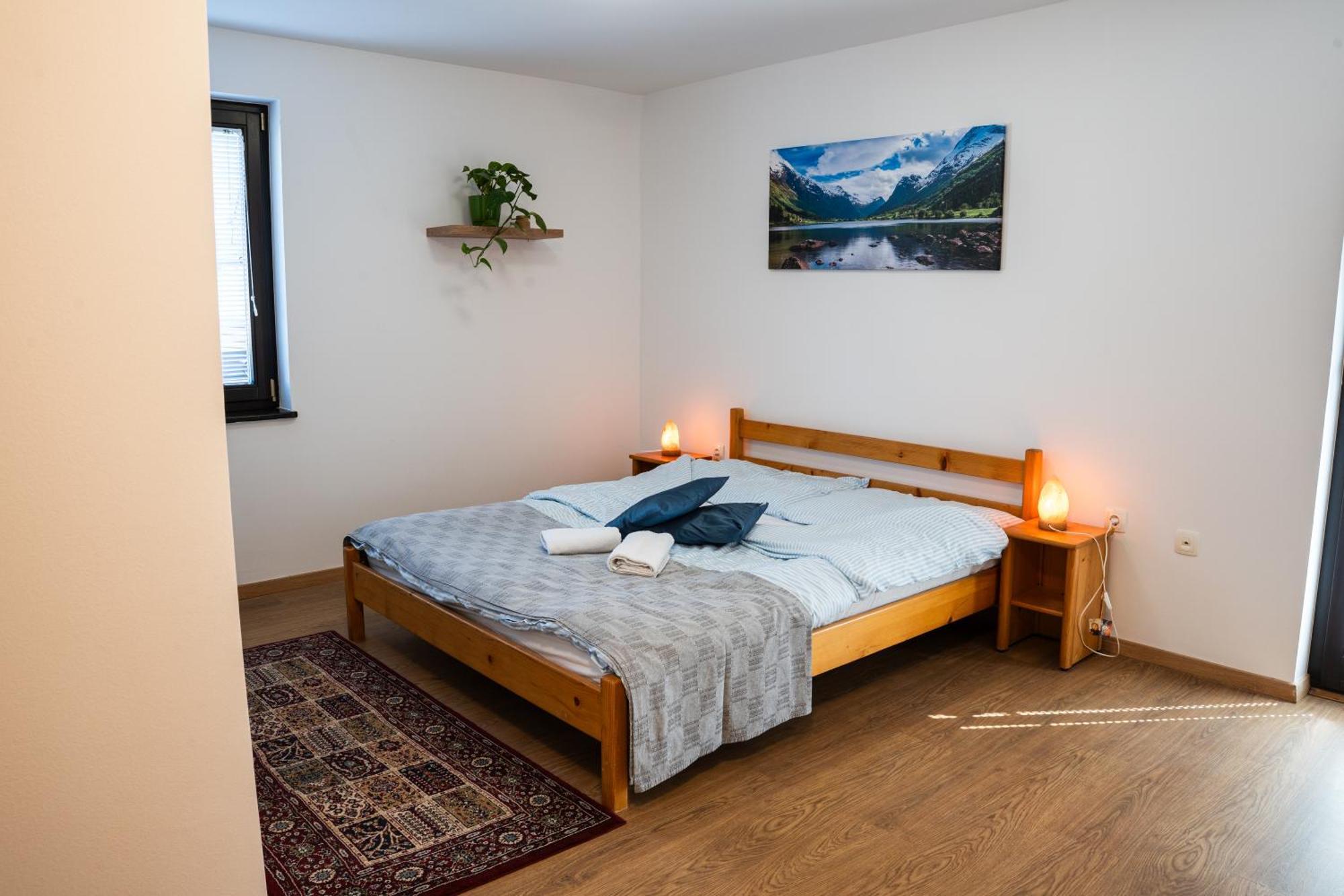 Bed and Breakfast Adventure Farm Store Экстерьер фото
